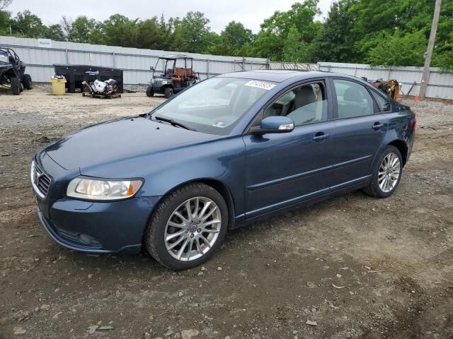 Volvo S40
