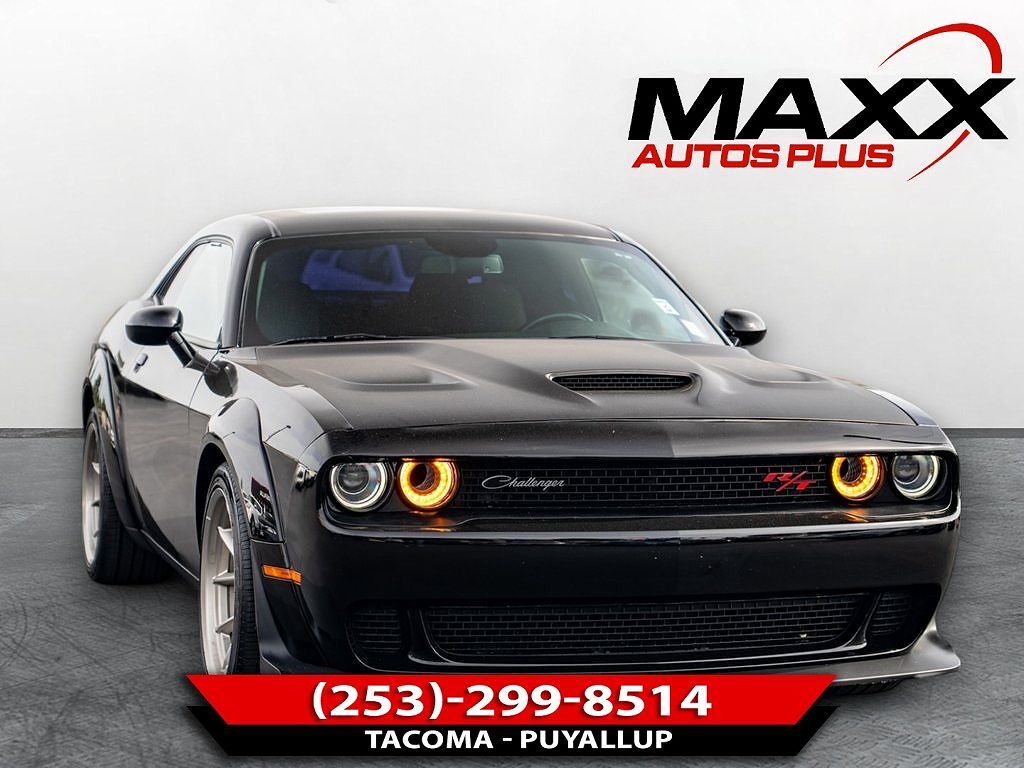 2020 DODGE Challenger