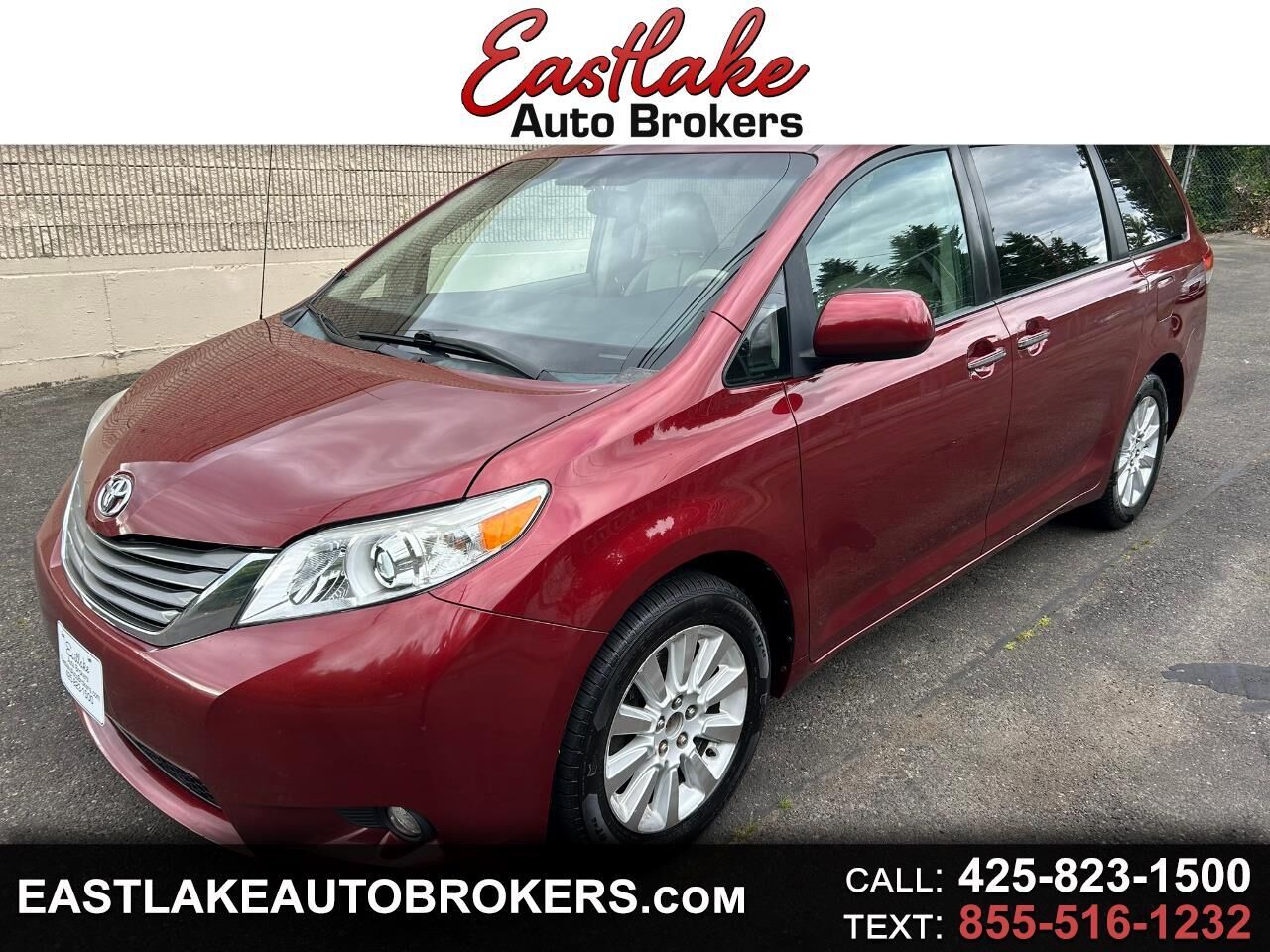 2013 TOYOTA Sienna