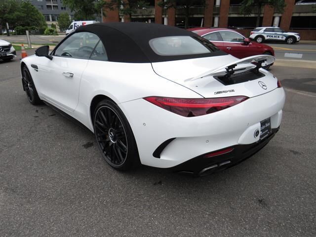 2022 Mercedes-Benz SL-Class