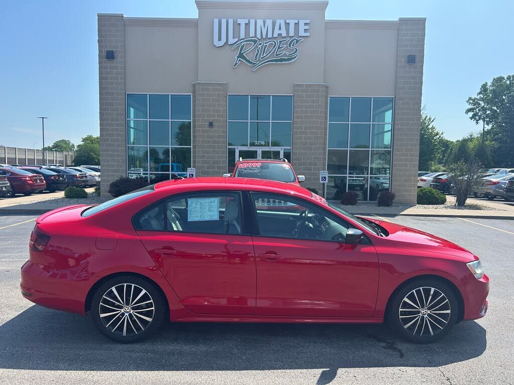 2016 VOLKSWAGEN Jetta