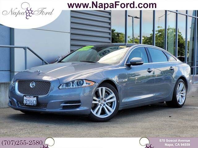 Jaguar XJ