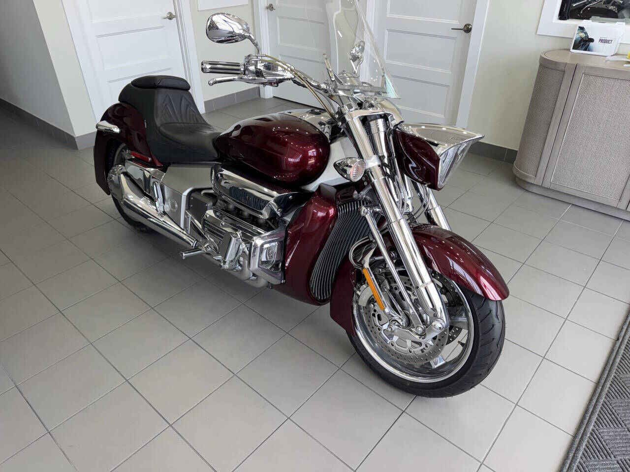 2005 HONDA NRX1800EB