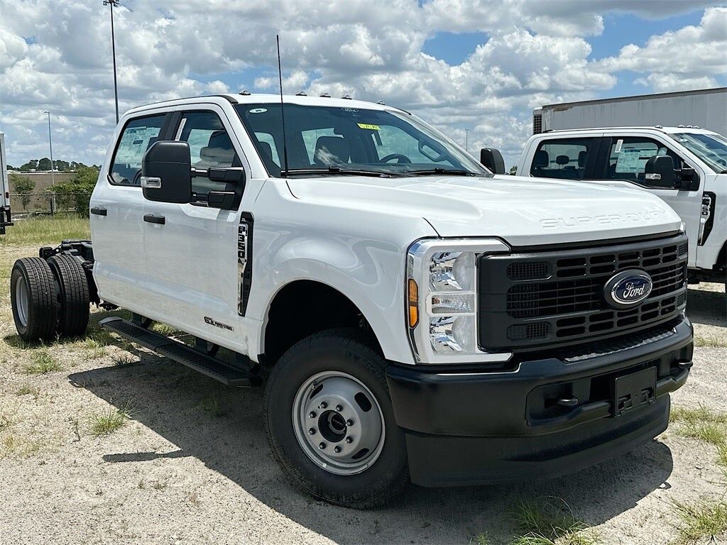 2025 FORD F-350