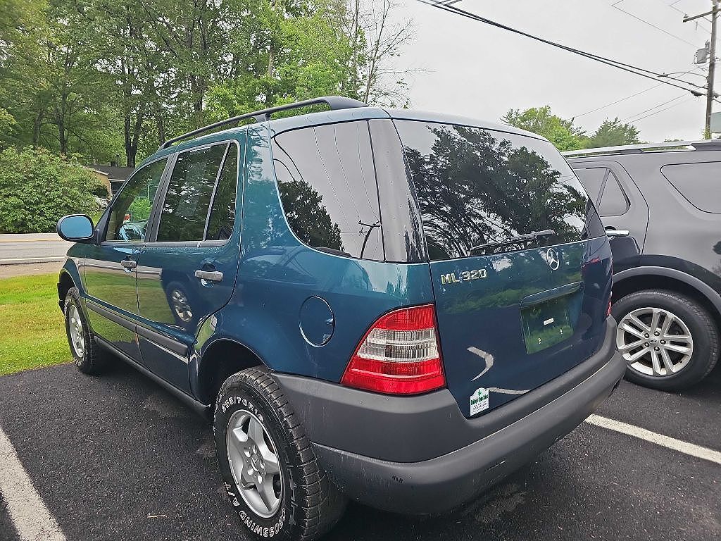 Mercedes-Benz M-Class