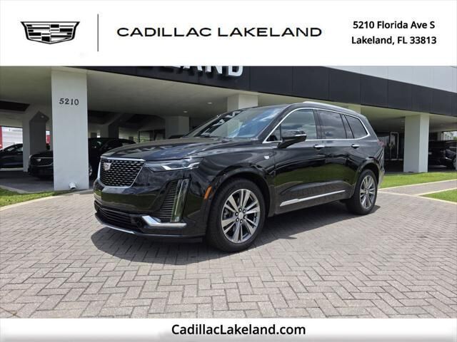 2025 CADILLAC XT6