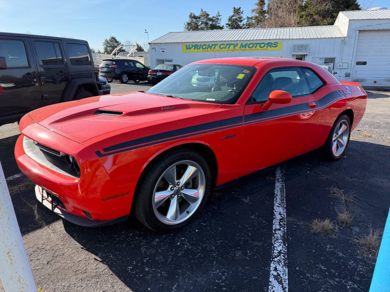 2017 DODGE Challenger