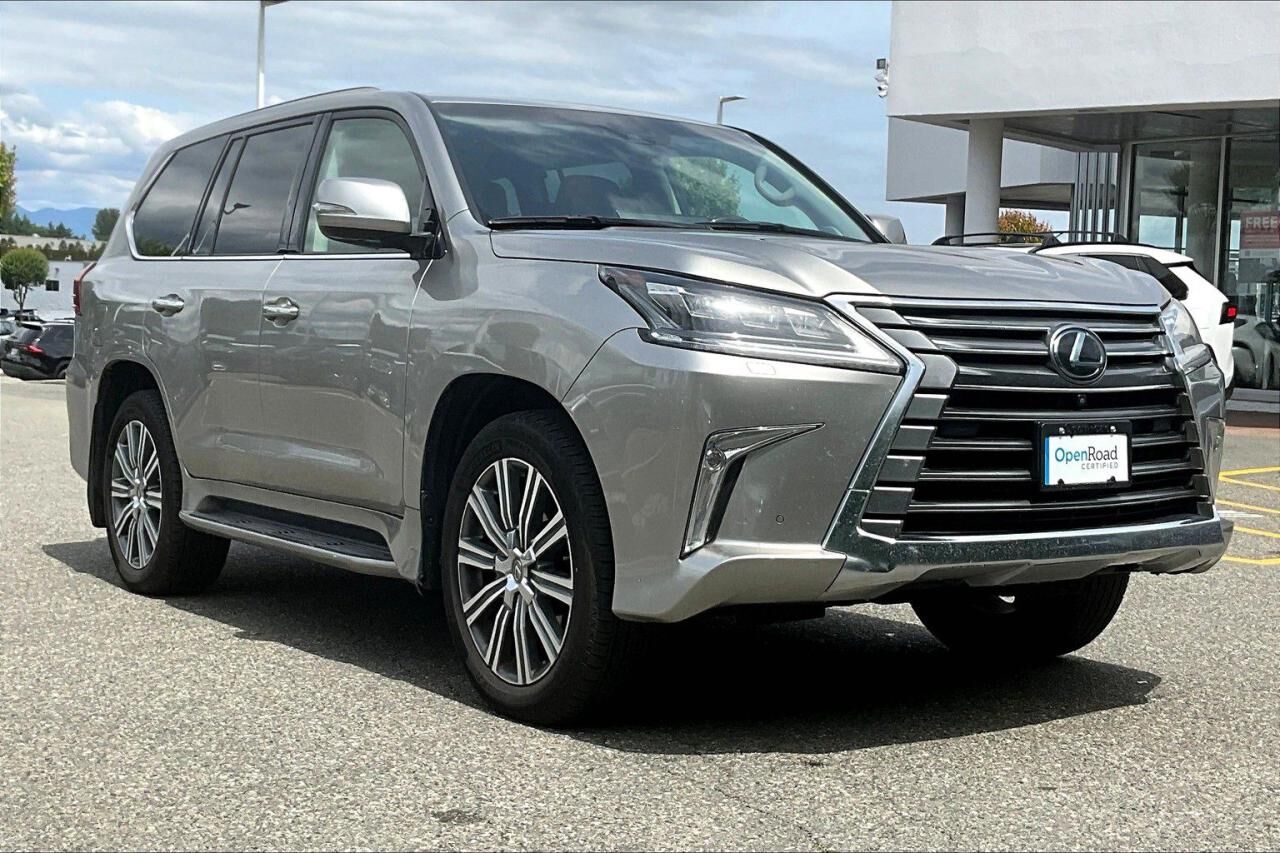 Lexus LX