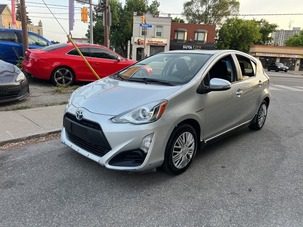 Toyota Prius C