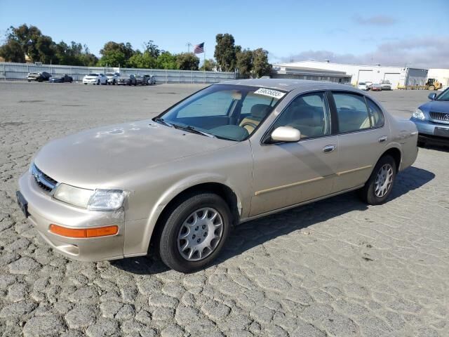 Nissan Maxima