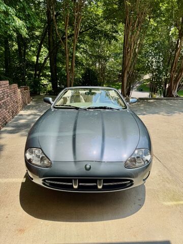 Jaguar XK8