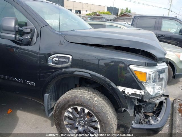 Nissan Titan
