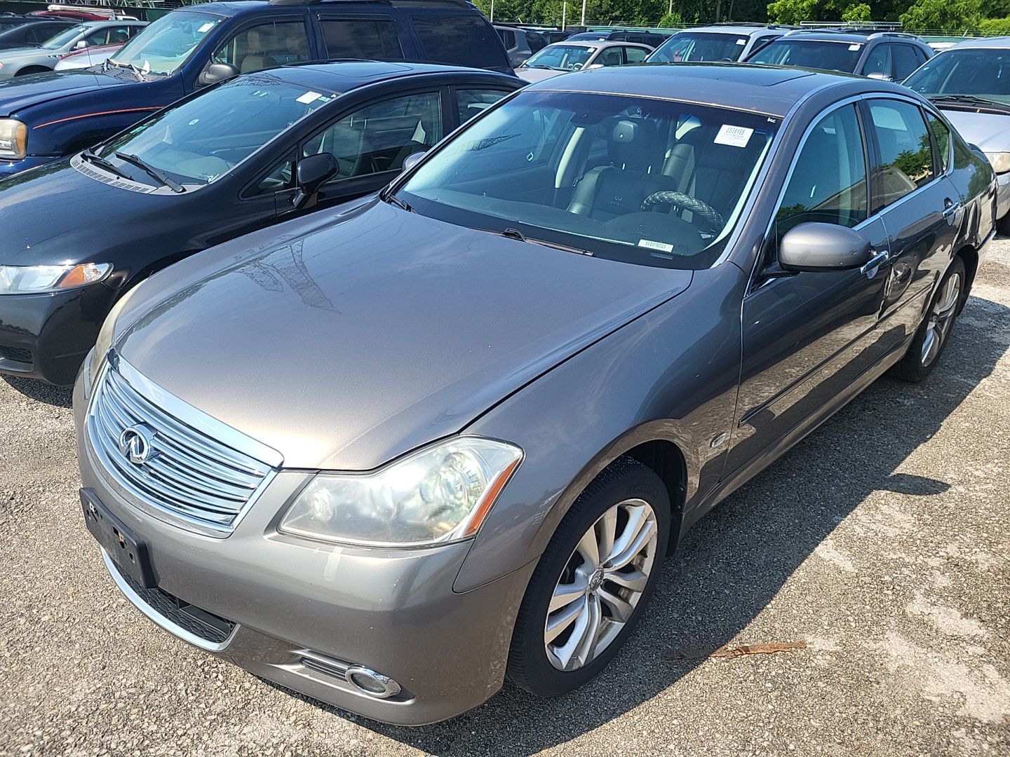 Infiniti M35