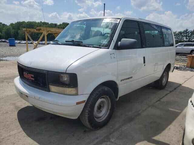 GMC Safari