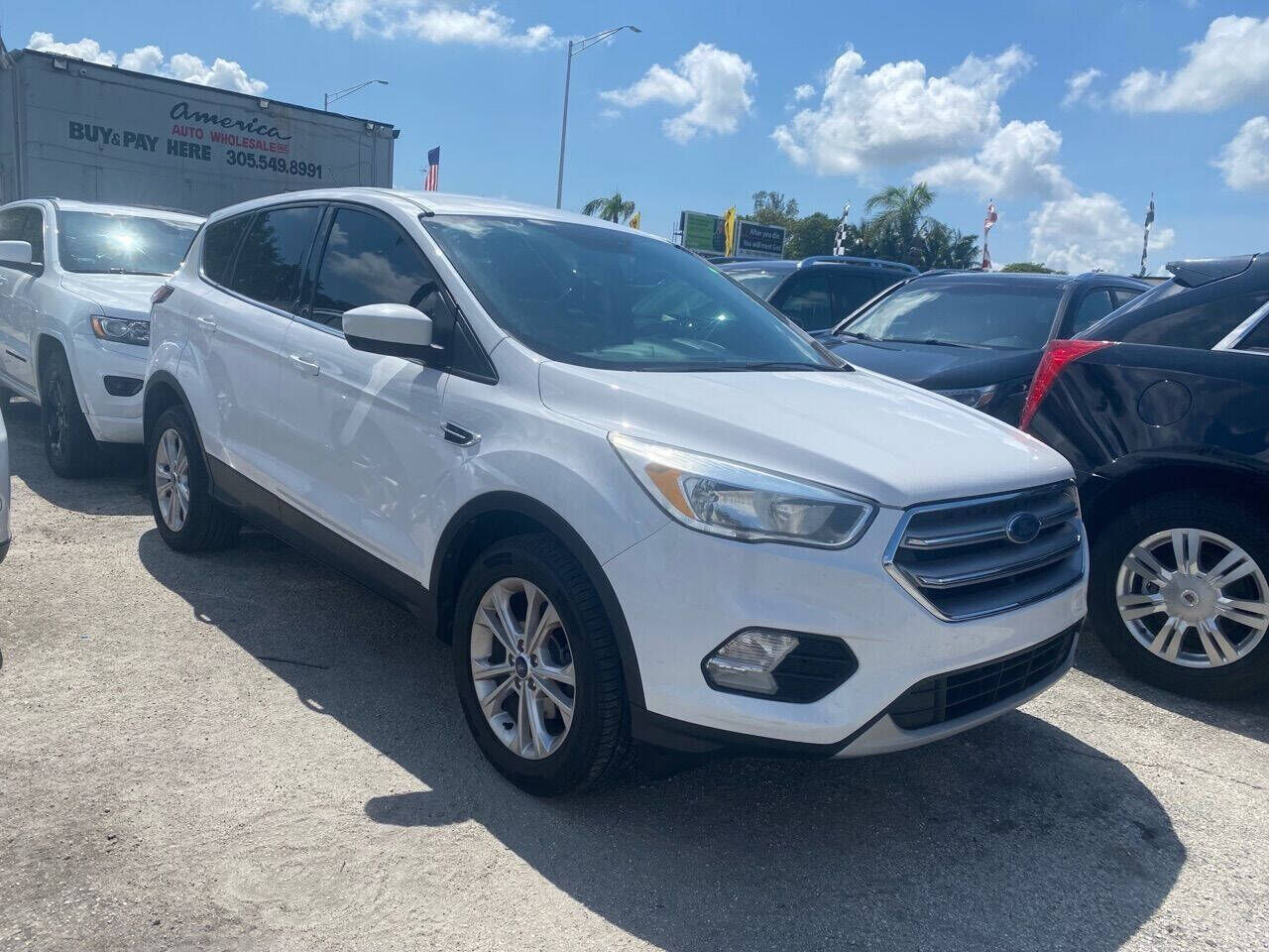 2017 FORD Escape