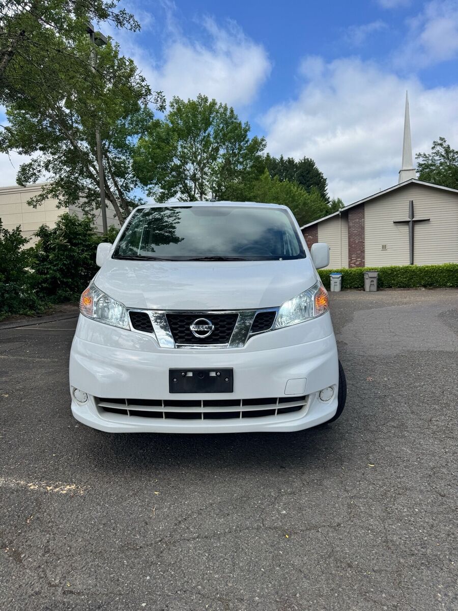Nissan NV200