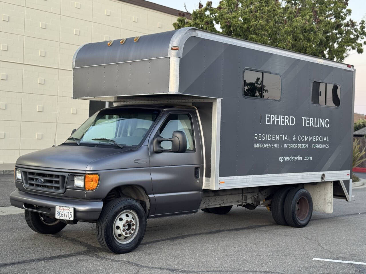 Ford E-350