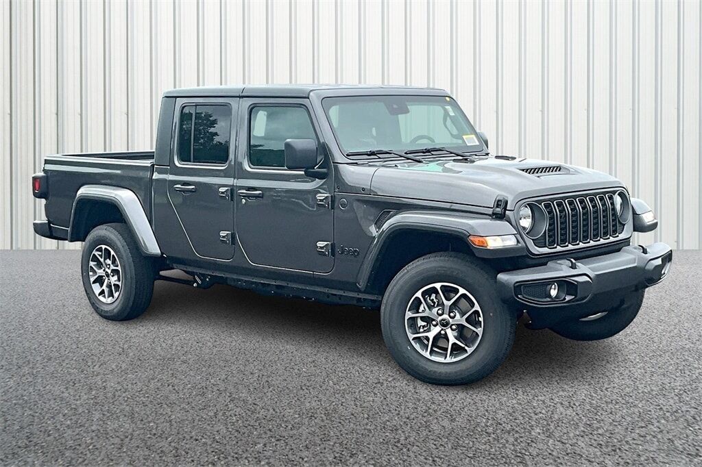 2025 JEEP Gladiator