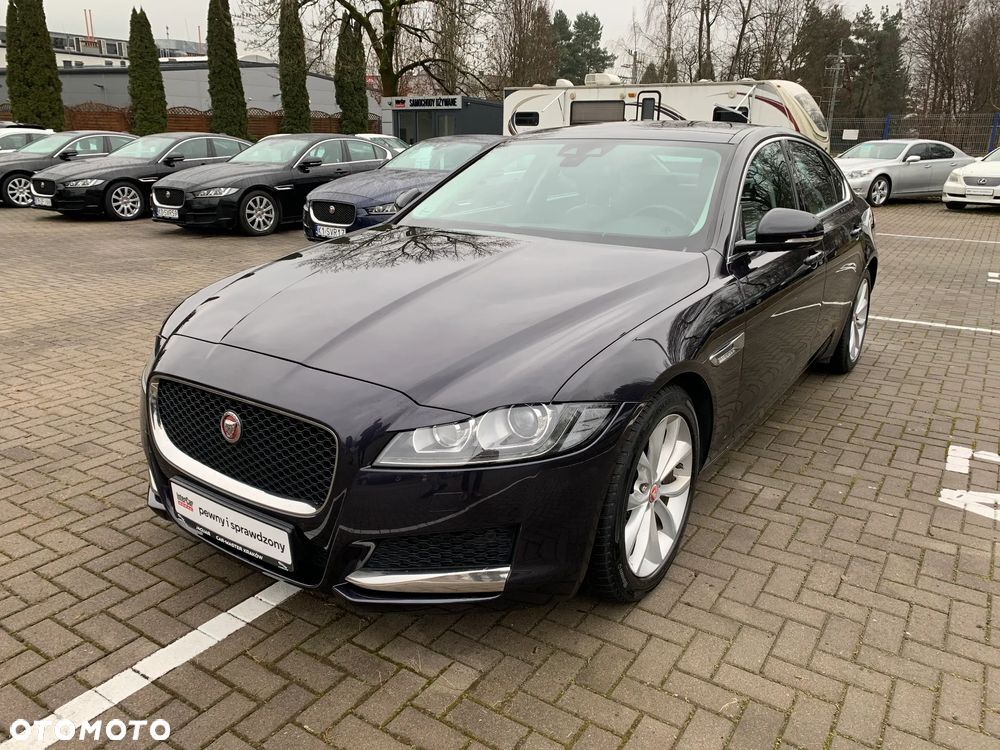 Jaguar XF