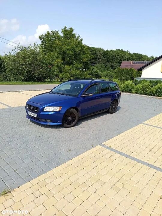 Volvo V50