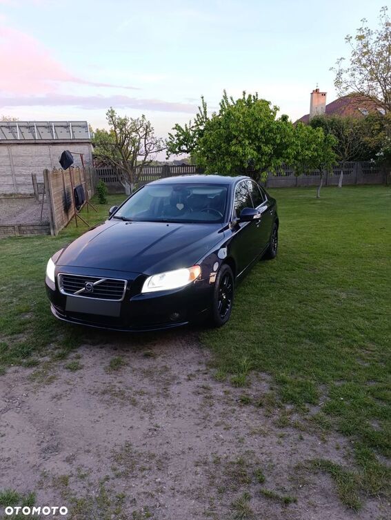 Volvo S80