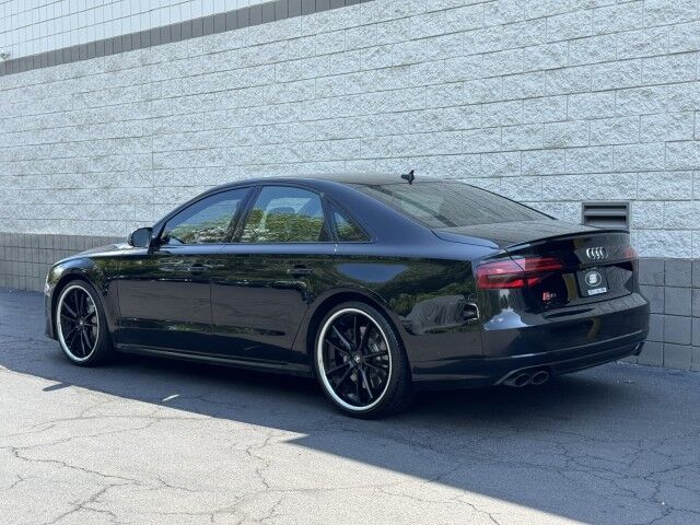 2017 Audi S8