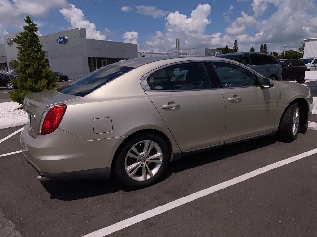 Lincoln MKS