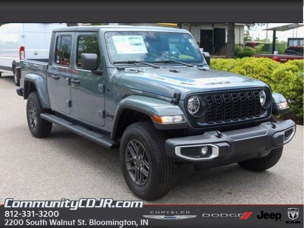2025 JEEP Gladiator