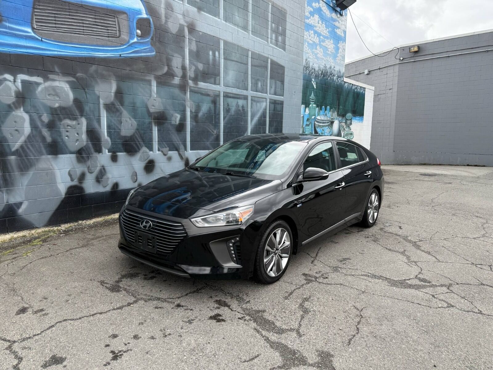 Hyundai Ioniq