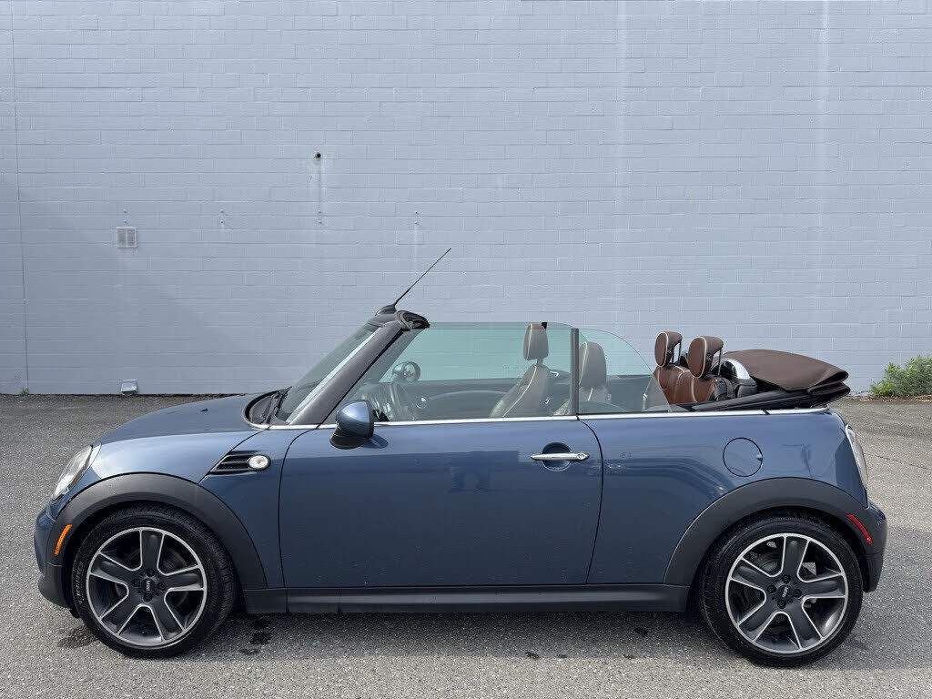 MINI Cooper Convertible