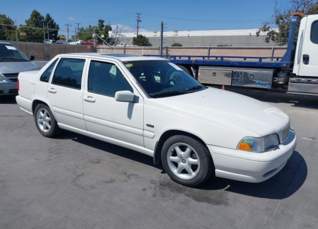 Volvo S70
