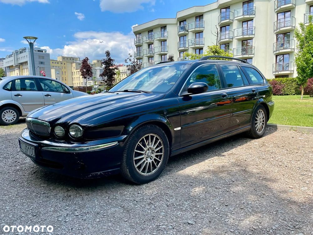 Jaguar X-Type