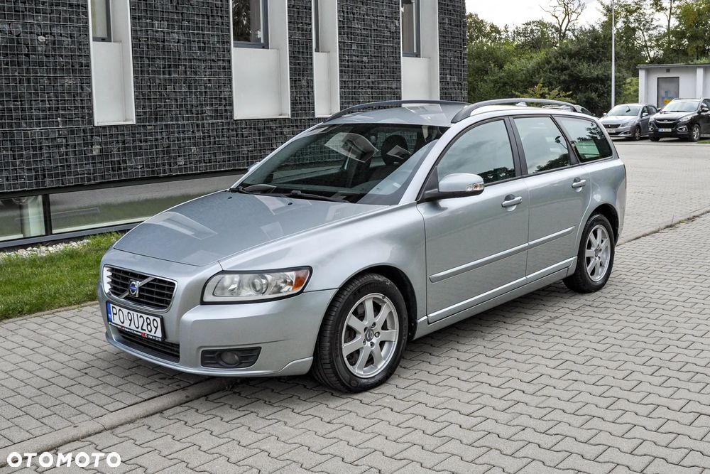 Volvo V50