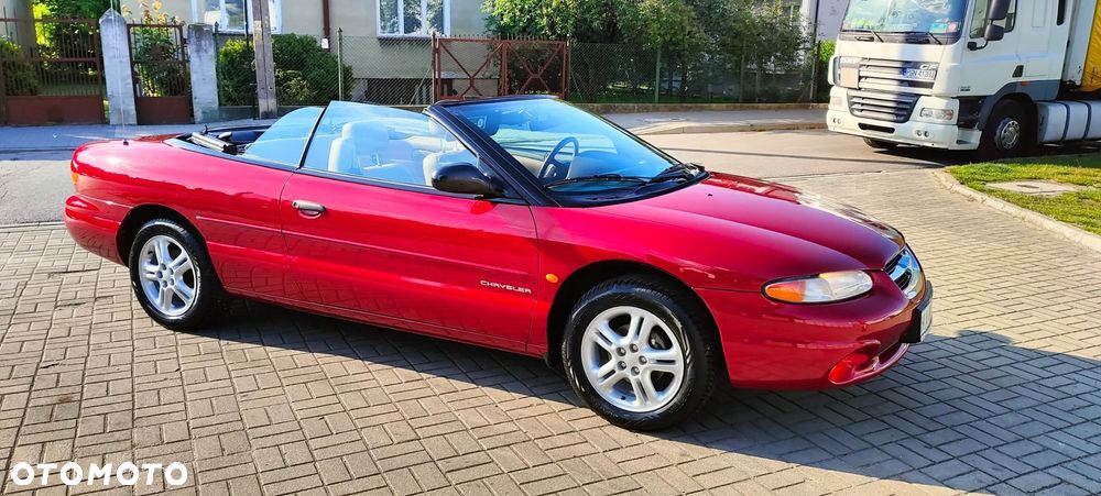 Chrysler Stratus