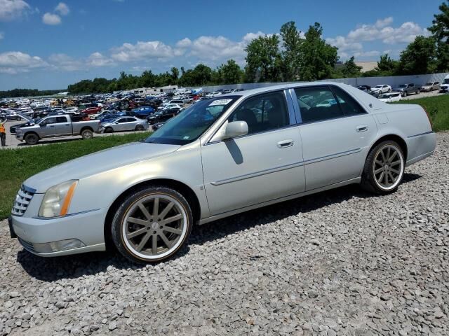 Cadillac DTS