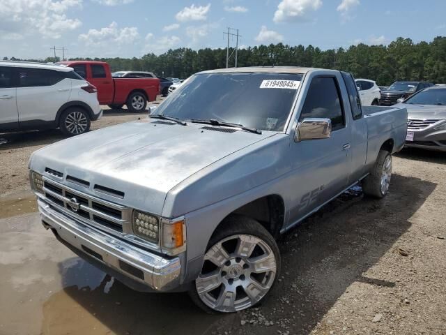Nissan Pickup