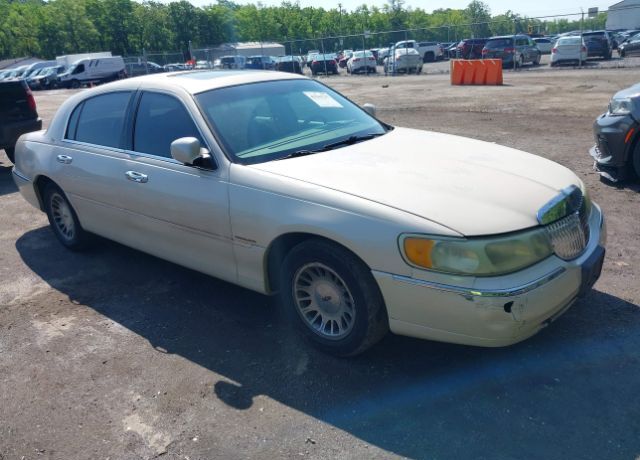 Lincoln Town Car