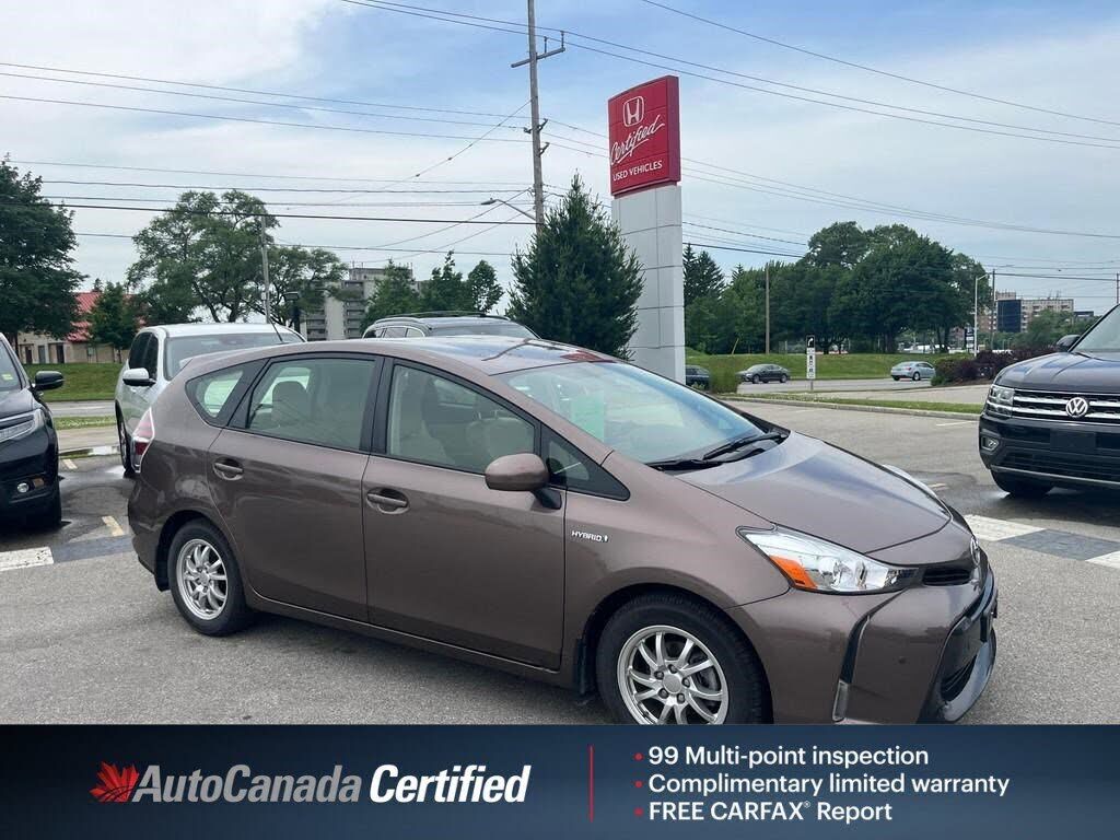 Toyota Prius V