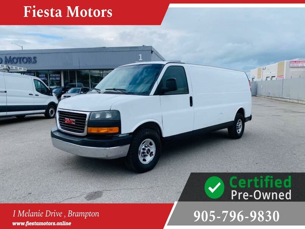 GMC Savana
