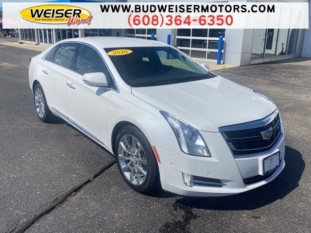 Cadillac XTS