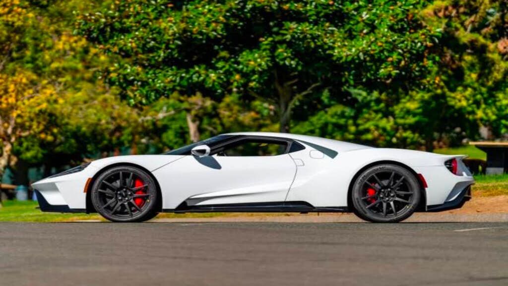 Ford GT