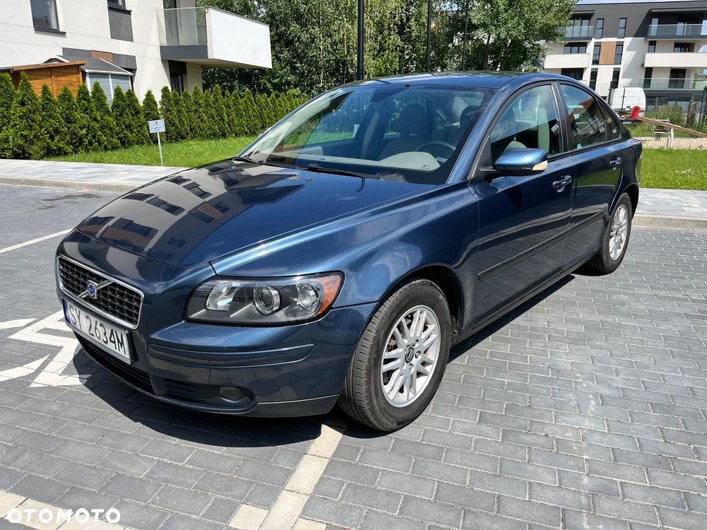 Volvo S40