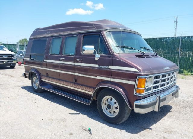 Dodge Ram Van