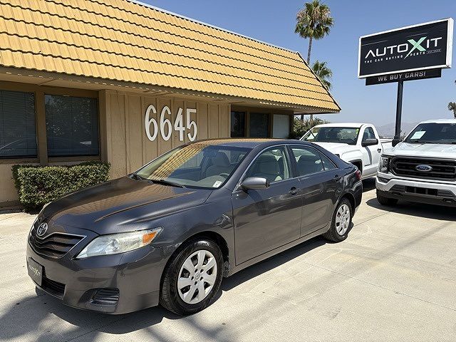 2010 TOYOTA Camry
