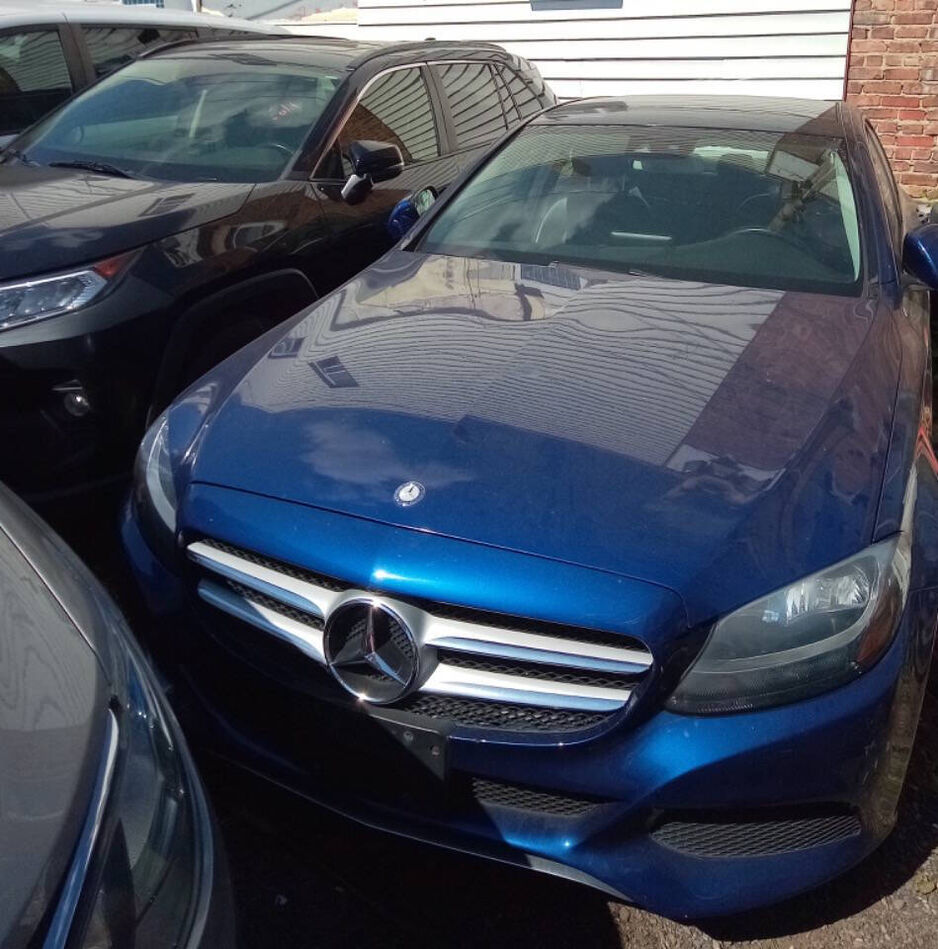 2017 MERCEDES-BENZ C-Class