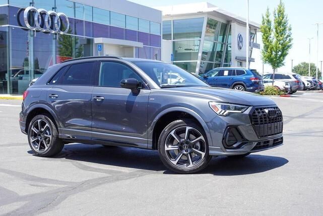2025 Audi Q3