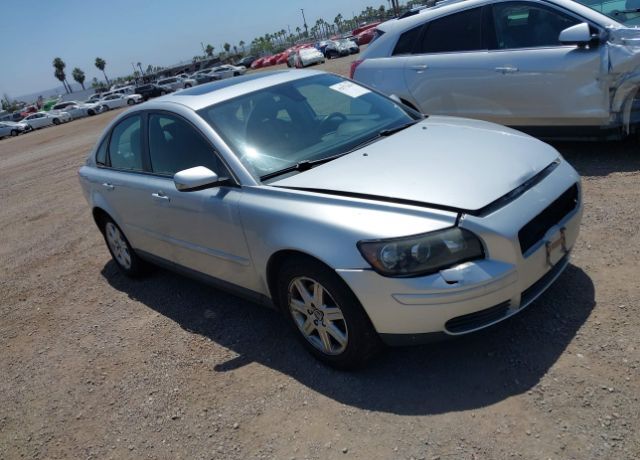 Volvo S40