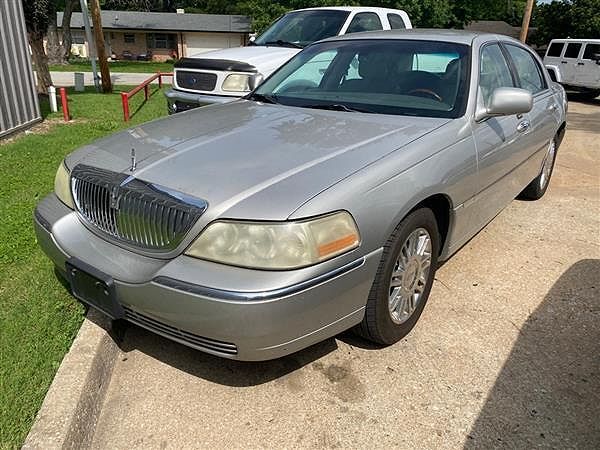 Lincoln Town Car