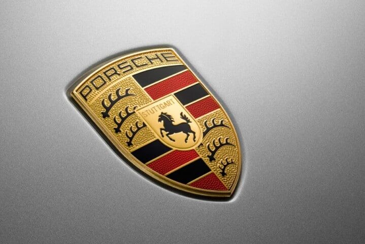 PORSCHE