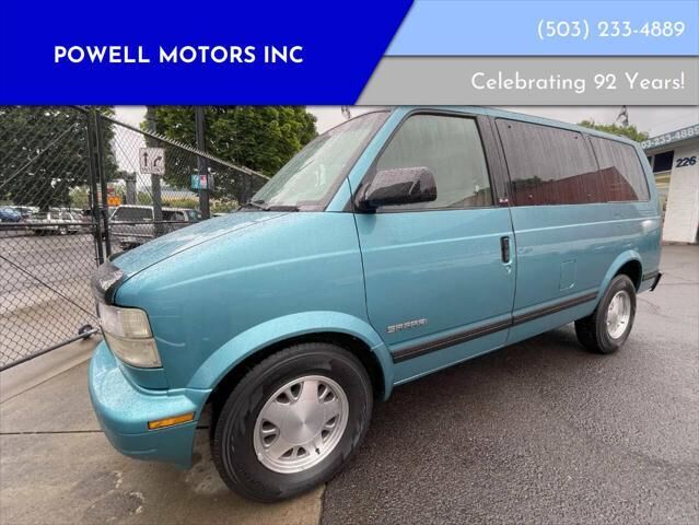 GMC Safari